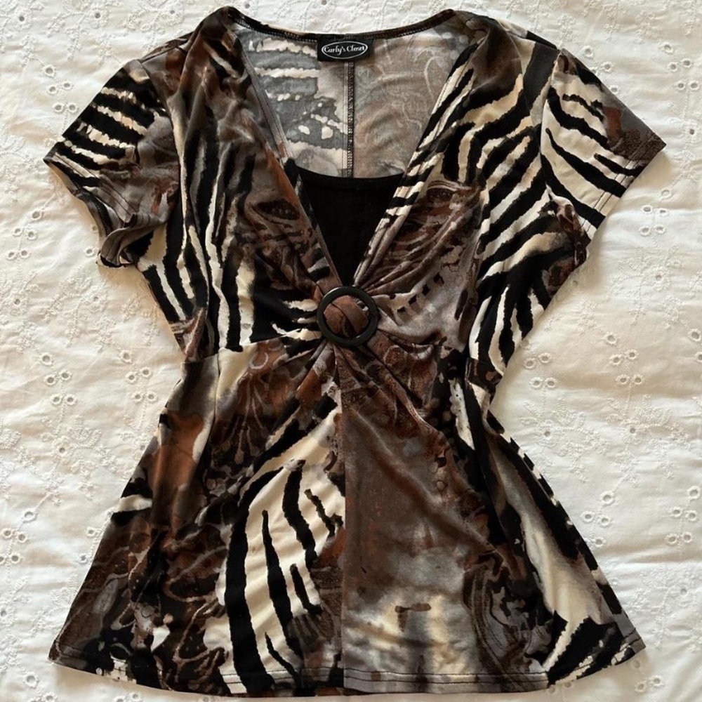 Cadys closet y2k vintage top from 2000s